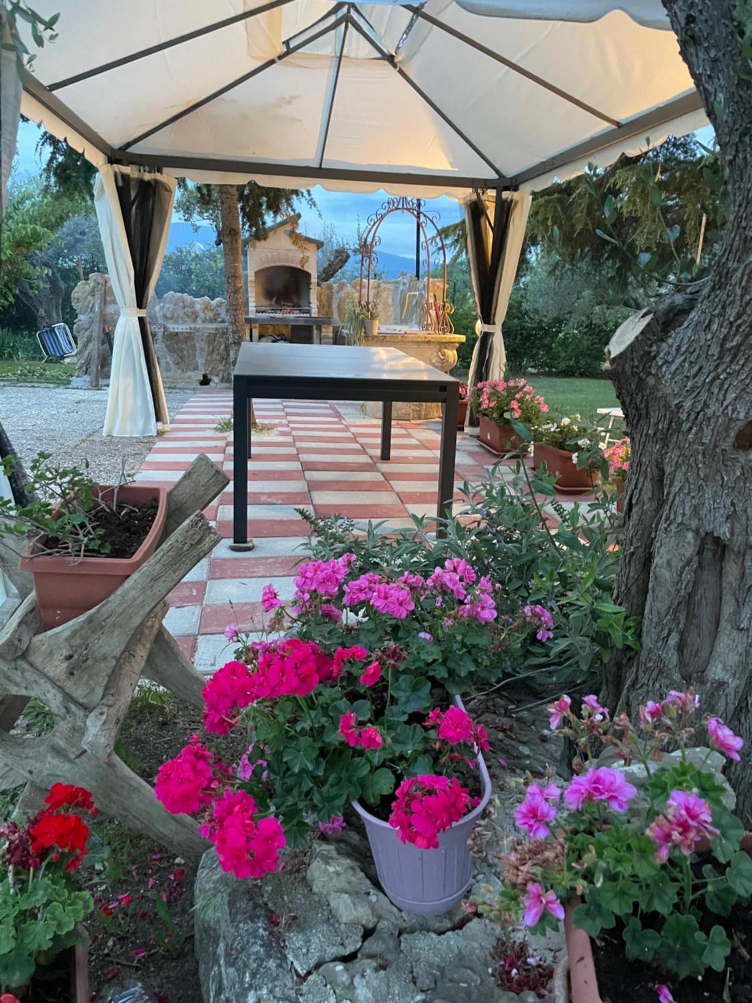 Le Tre Civette - Civetta Lila Villa Vacri Dış mekan fotoğraf